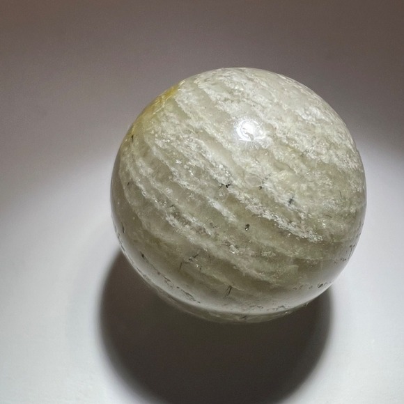 Thousand Layer Quartz Lodolite Mini Sphere Marble Meditation Healing Stone (#11) - Picture 5 of 9